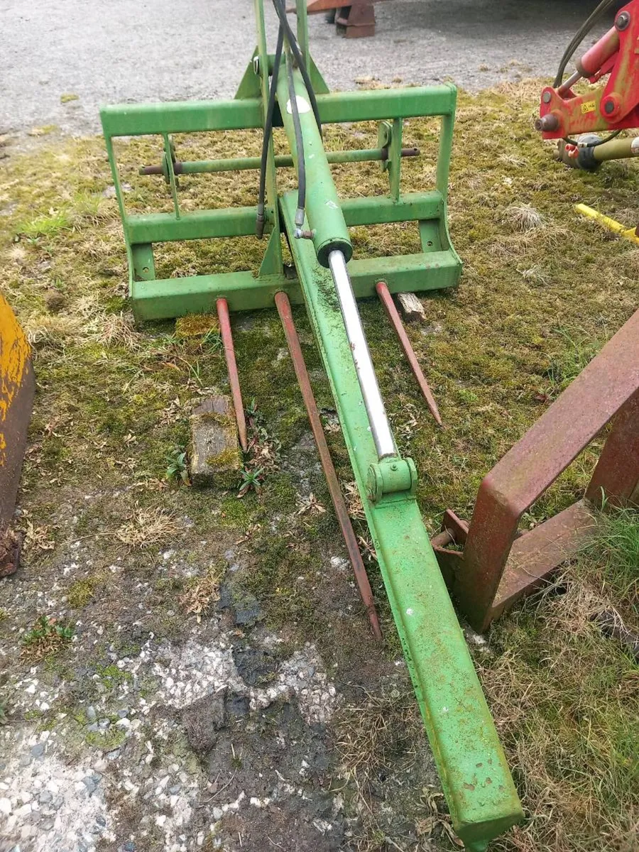 Bale splitter & Teagle  straw/silage shredder - Image 2