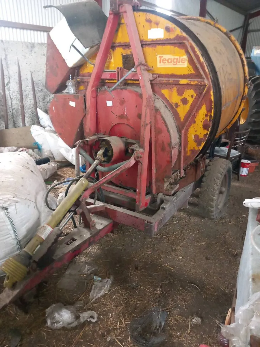 Bale splitter & Teagle  straw/silage shredder - Image 3