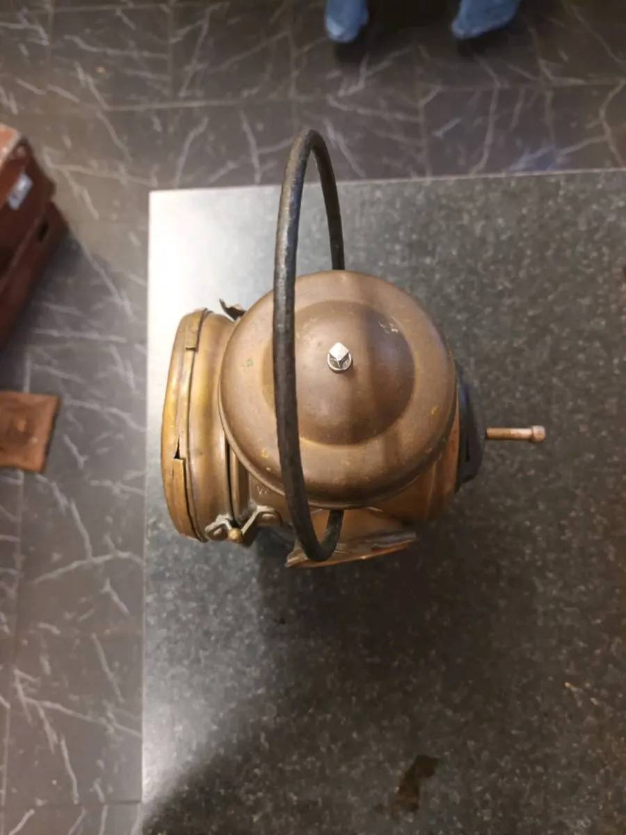 Brass Lamp - Image 4