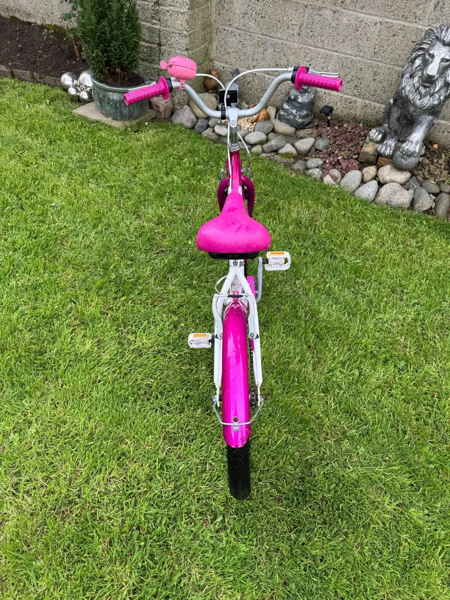 Girls bike - Image 4