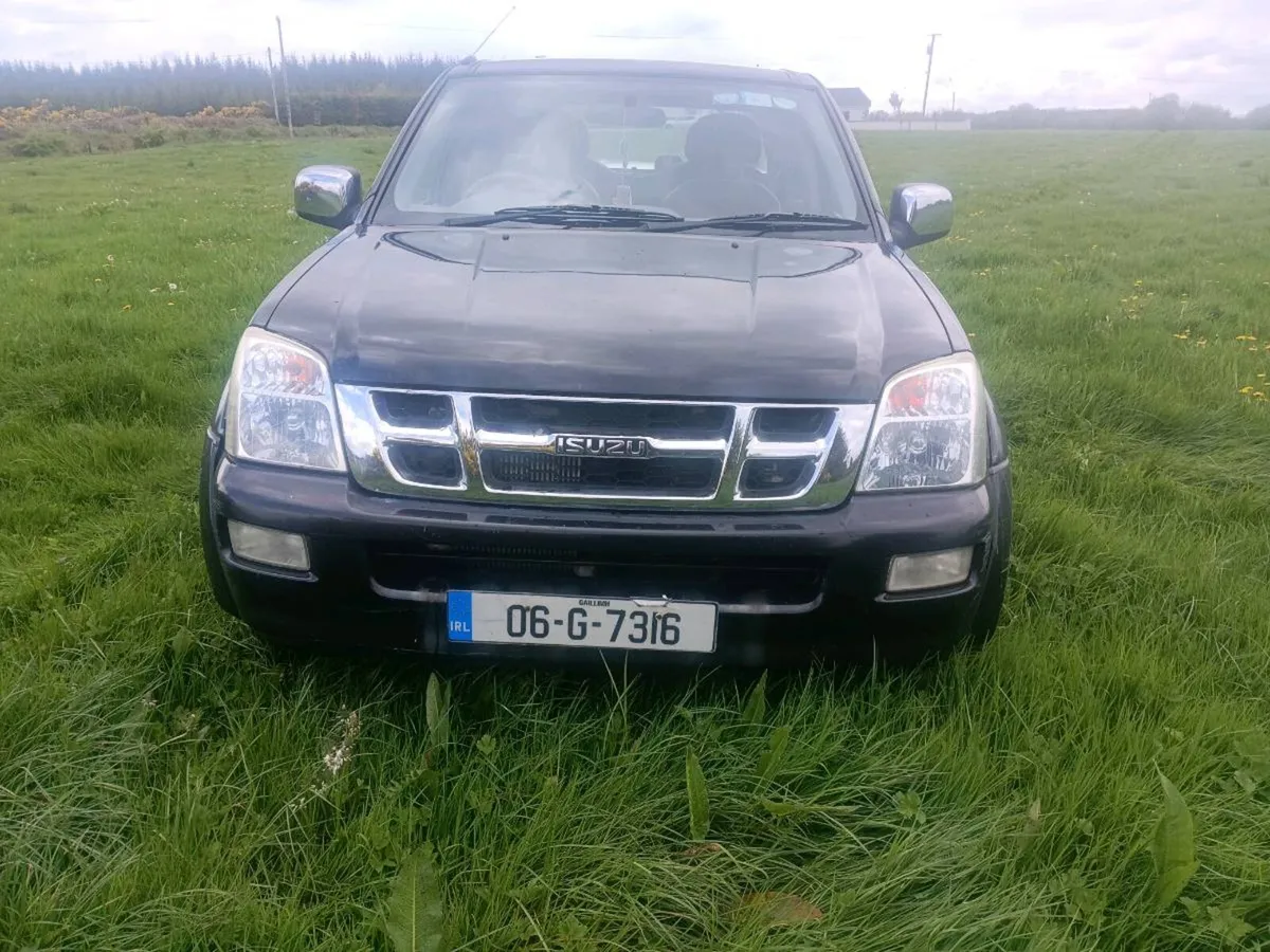 Isuzu d max 2006 new cvrt - Image 2
