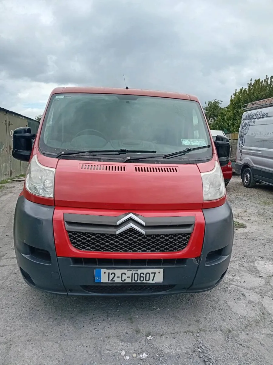 Van - Image 3