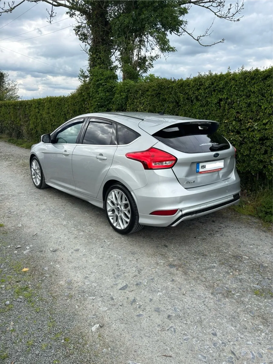2015 Ford focus ST line - Image 4