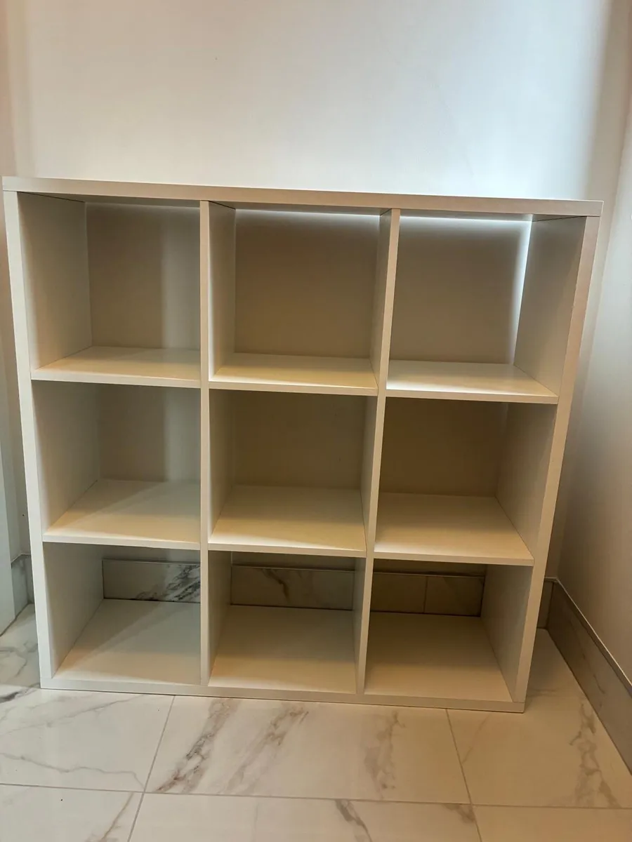 Storage unit - Image 1