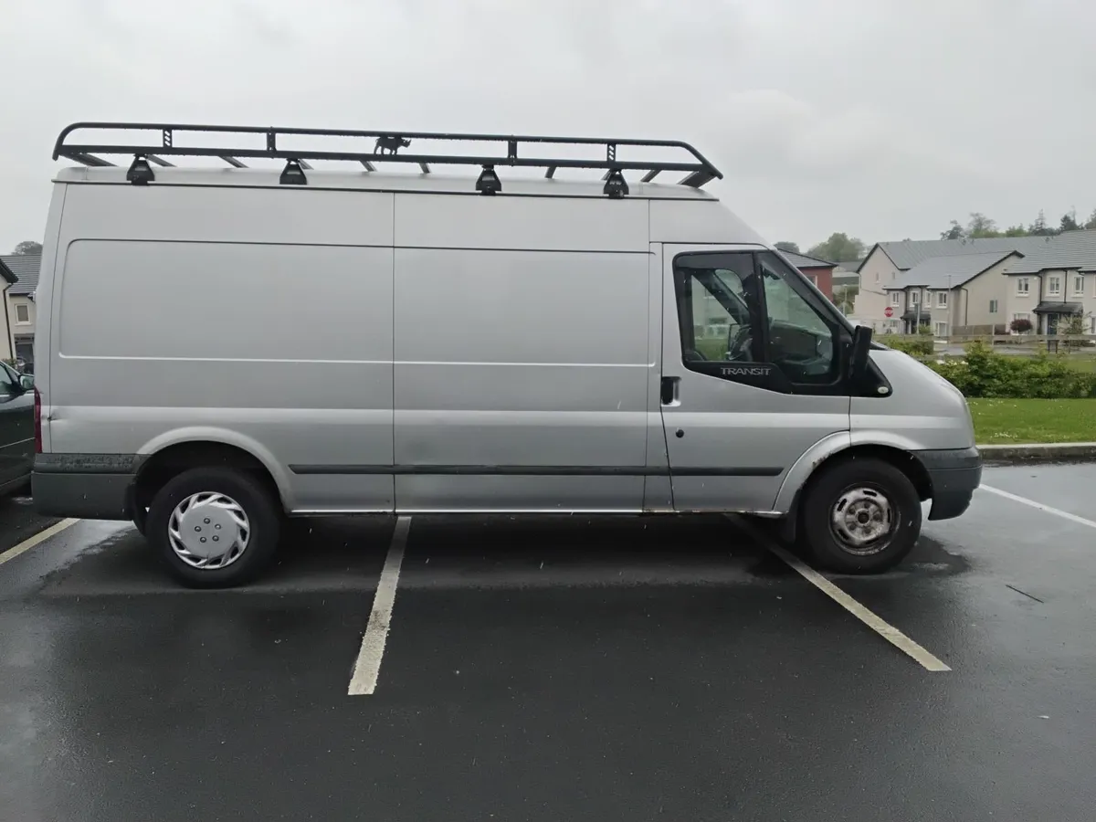 Ford Transit 2011 - Image 1