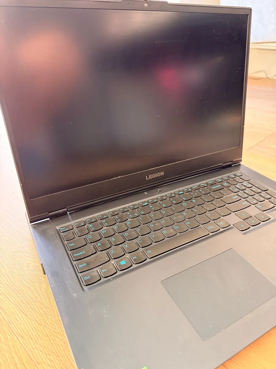 Laptop Lenovo legion 5 17.3 inch - Image 1
