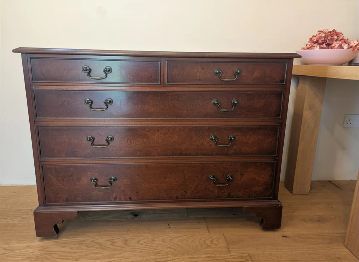 Quality Furniture Set (Sofa, Beds, Antique & More) - Image 1