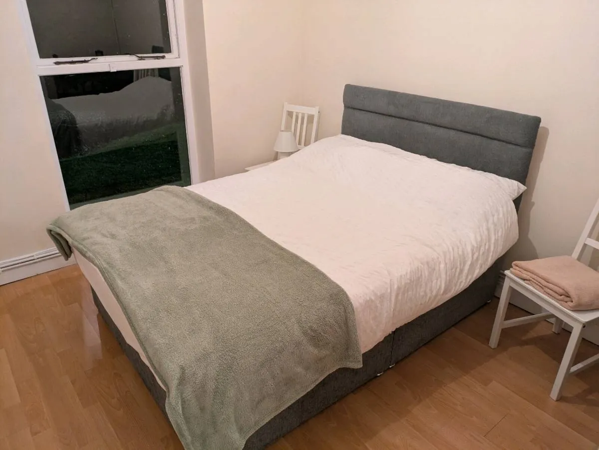 Quality Furniture Set (Sofa, Beds, Antique & More) - Image 4
