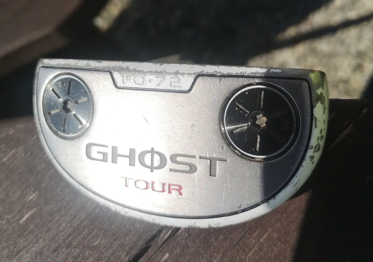Left Hand Taylormade Ghost Tour putter 34 inch - Image 1