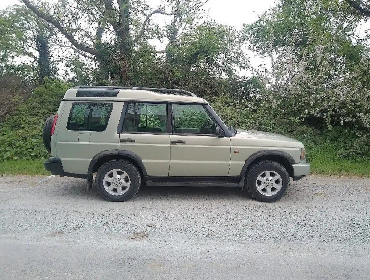 Discovery TD5 Crew cab - tax €333 - Image 4