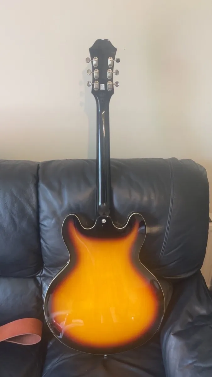 epiphone casino - Image 2
