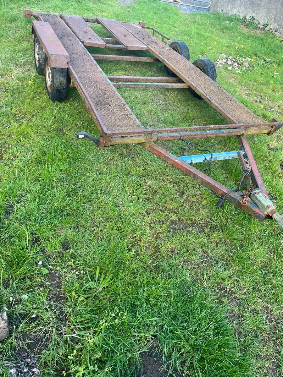 Car transporter - Image 1