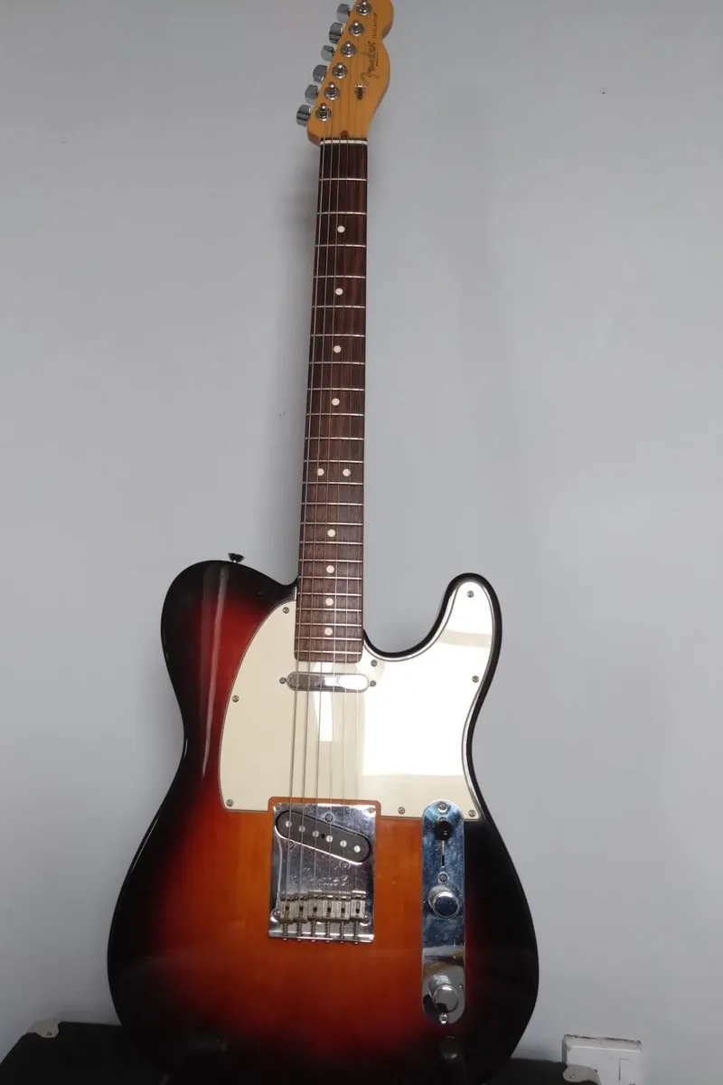 Fender Telecaster USA Standard 2014 - Image 2