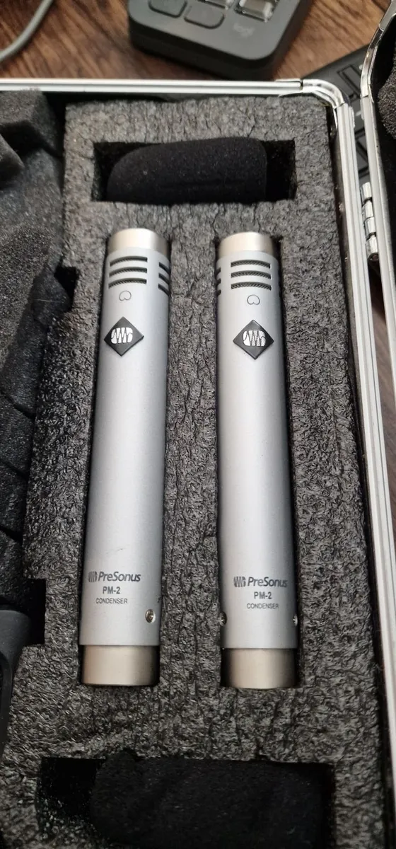 Sound Studio professional Mics (bundle €280) - Image 4