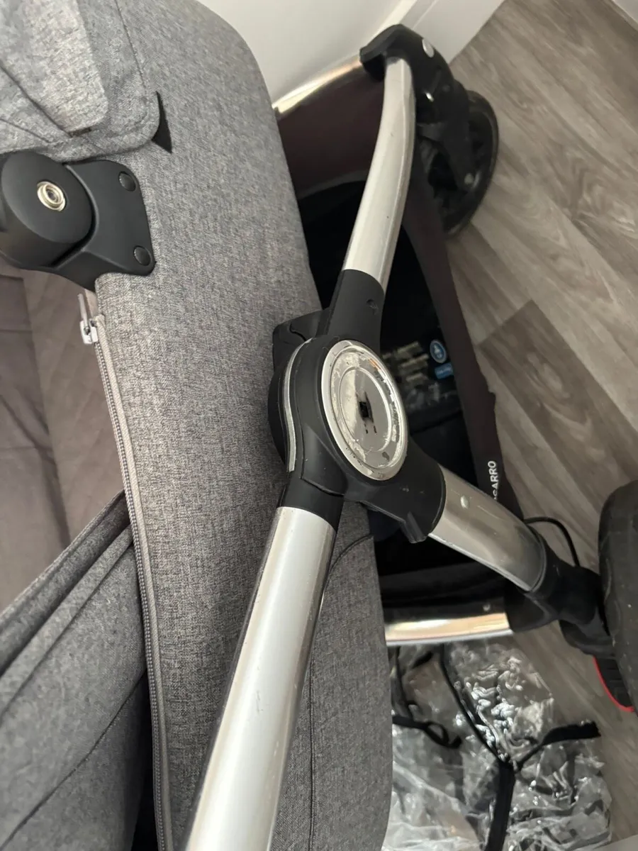Pram - Image 3