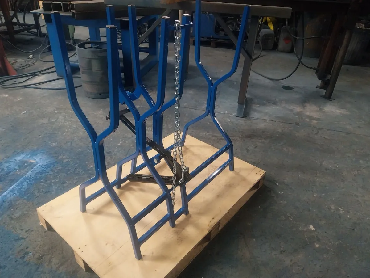 Timber holder - Image 3