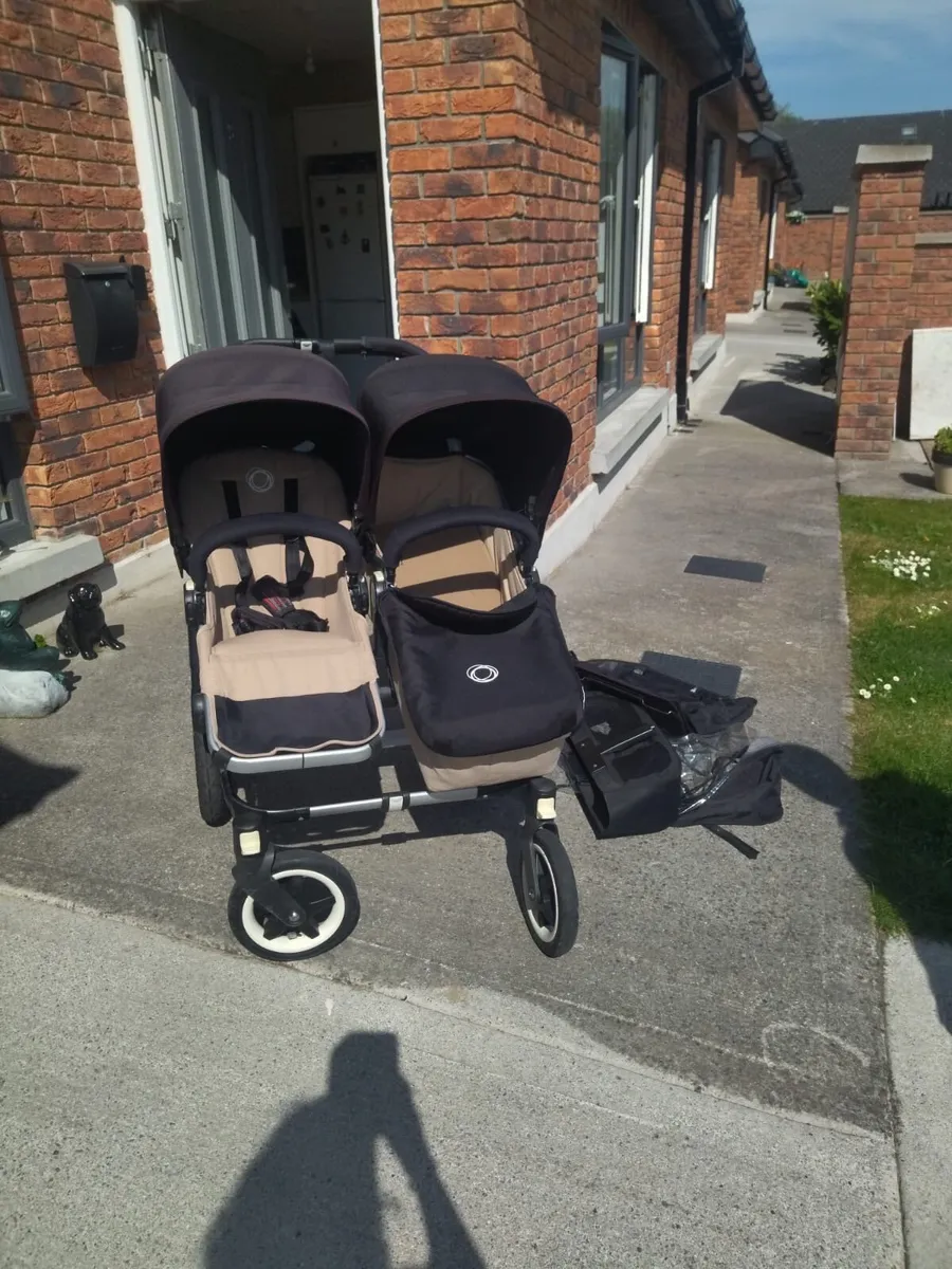 Double pram - Image 1
