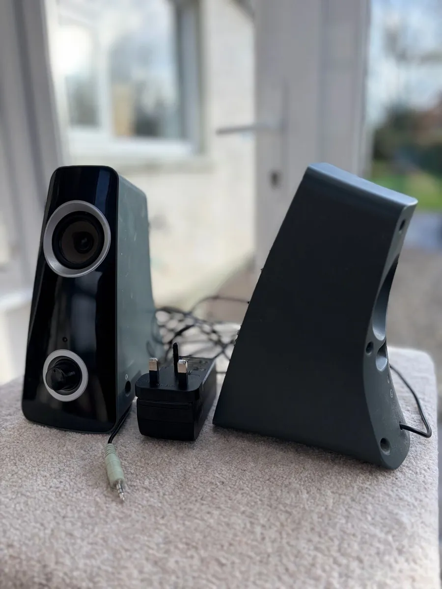 Logitech - Desk Speakers - Image 3