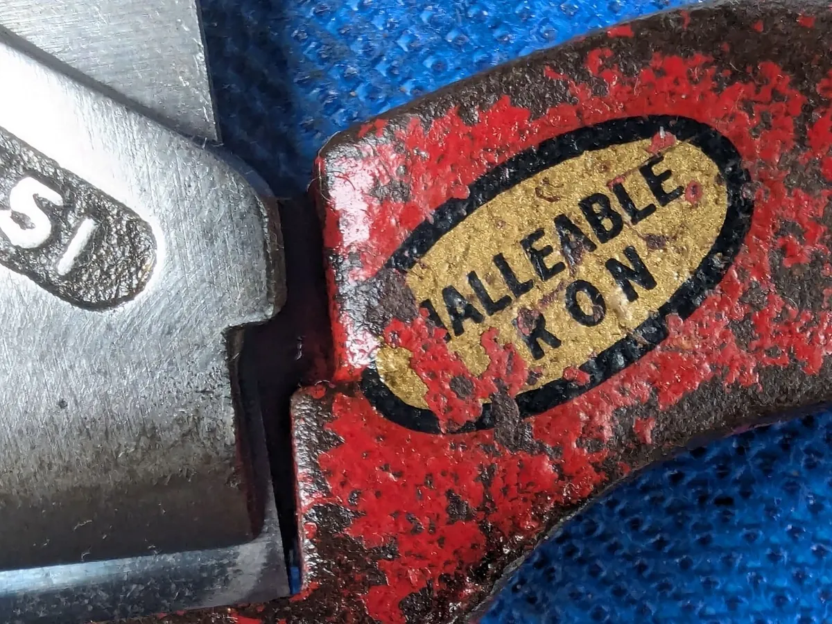 Record 0151 Compassed Spokeshave - Image 3
