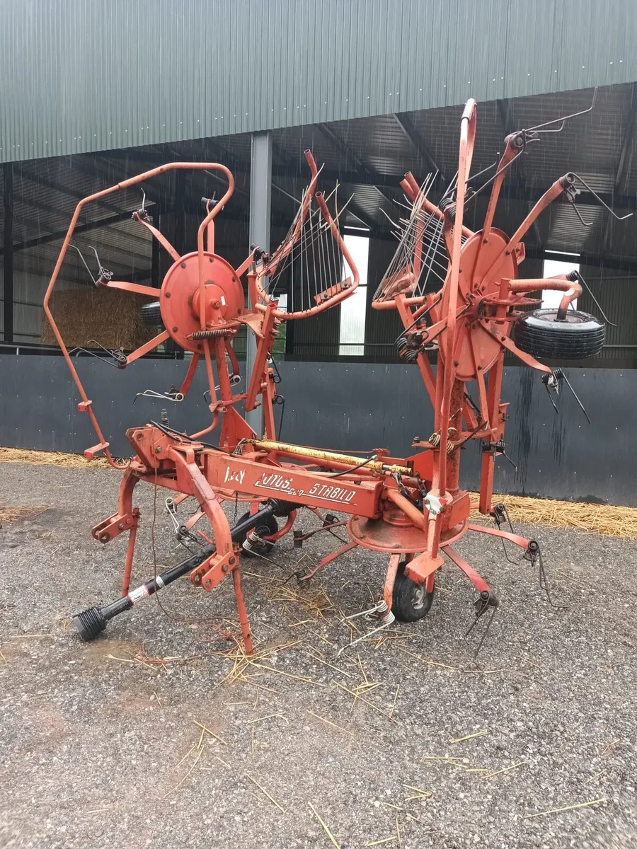 Lely 600 COMBI tedder/rake - Image 1
