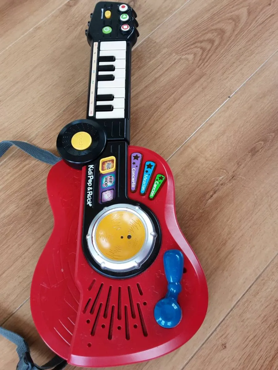 V Tech Guitar