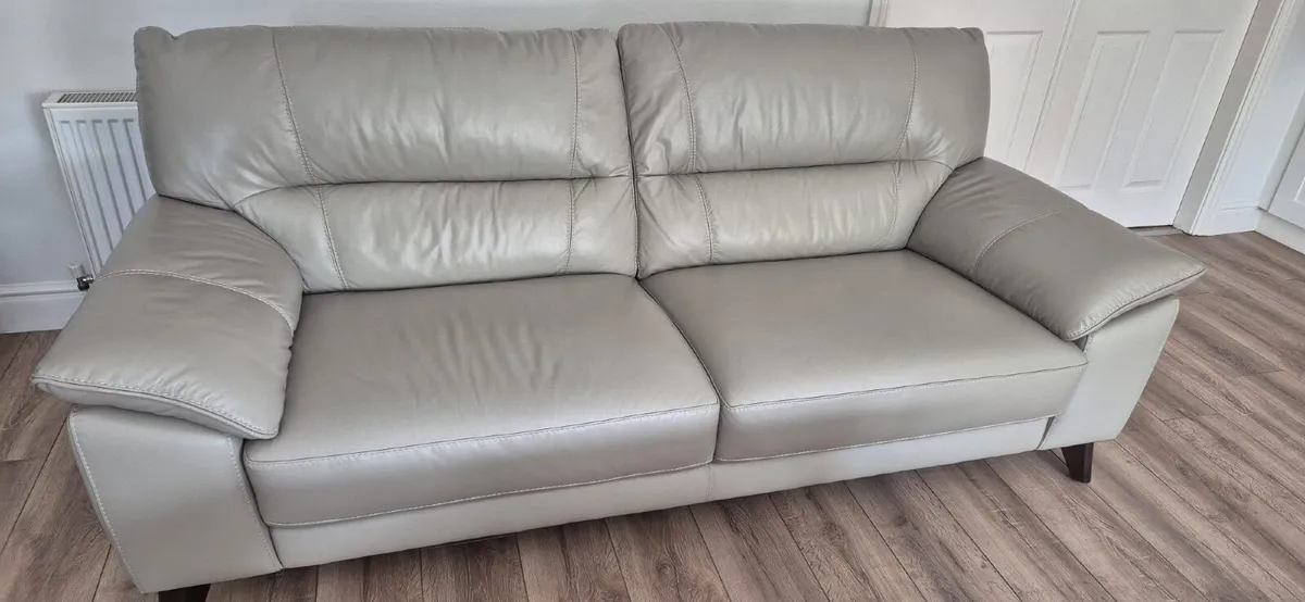 2 & 3 Seater leather couch light grey & footstool - Image 2