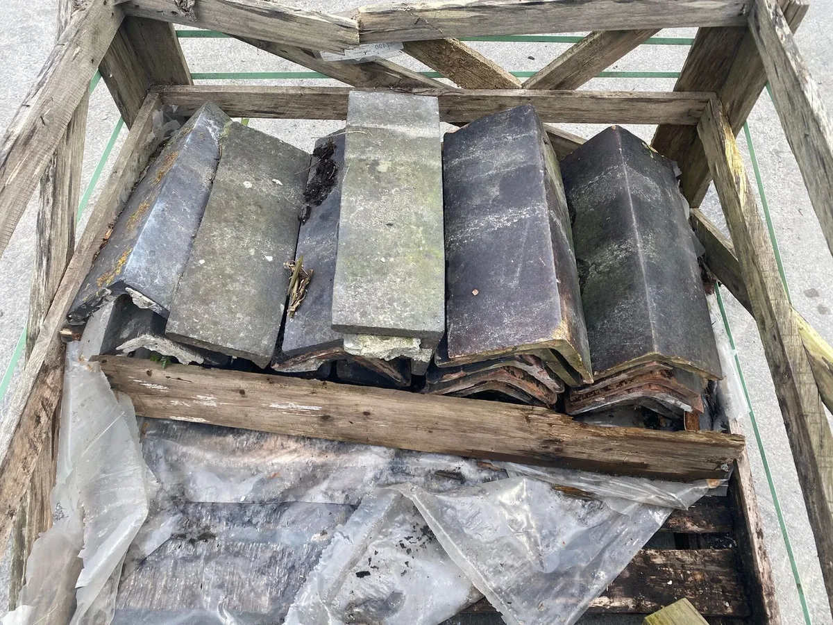 Roof ridge tiles - Image 4