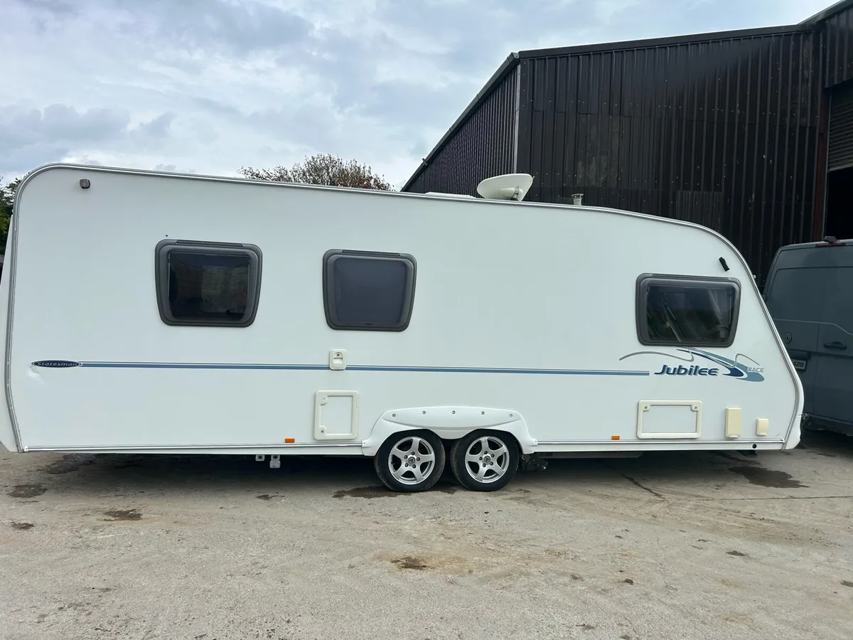 Caravan - Image 3