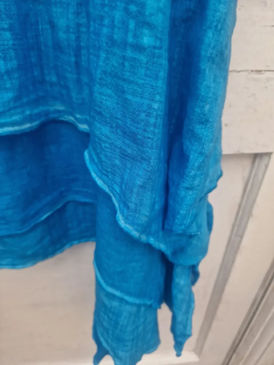 Ladies dress. - Image 2