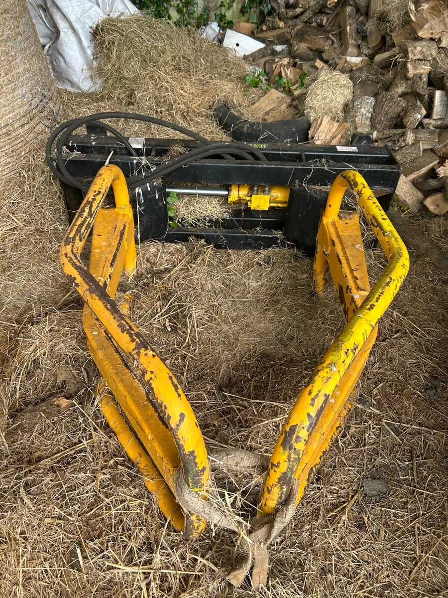 Round bale handler - Image 2
