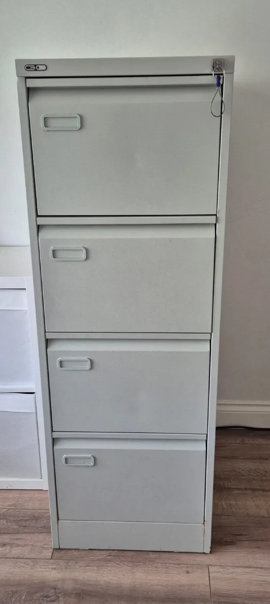 Filing cabinet - Image 2