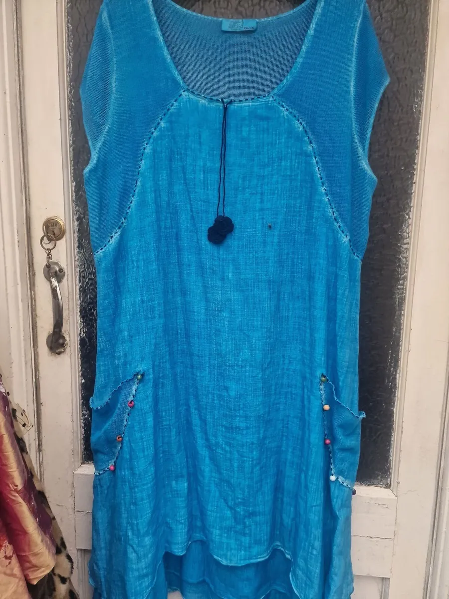 Ladies dress. - Image 1