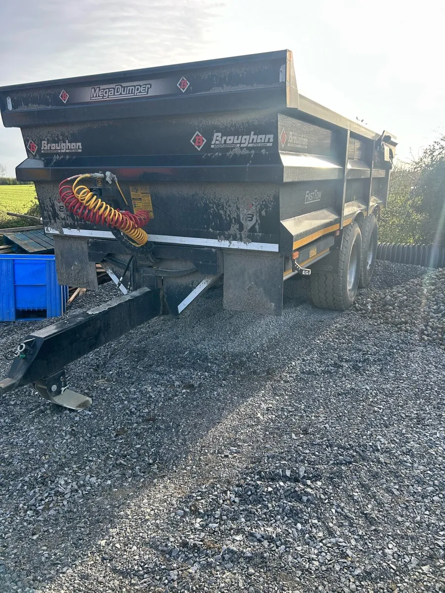 Dump trailer - Image 1