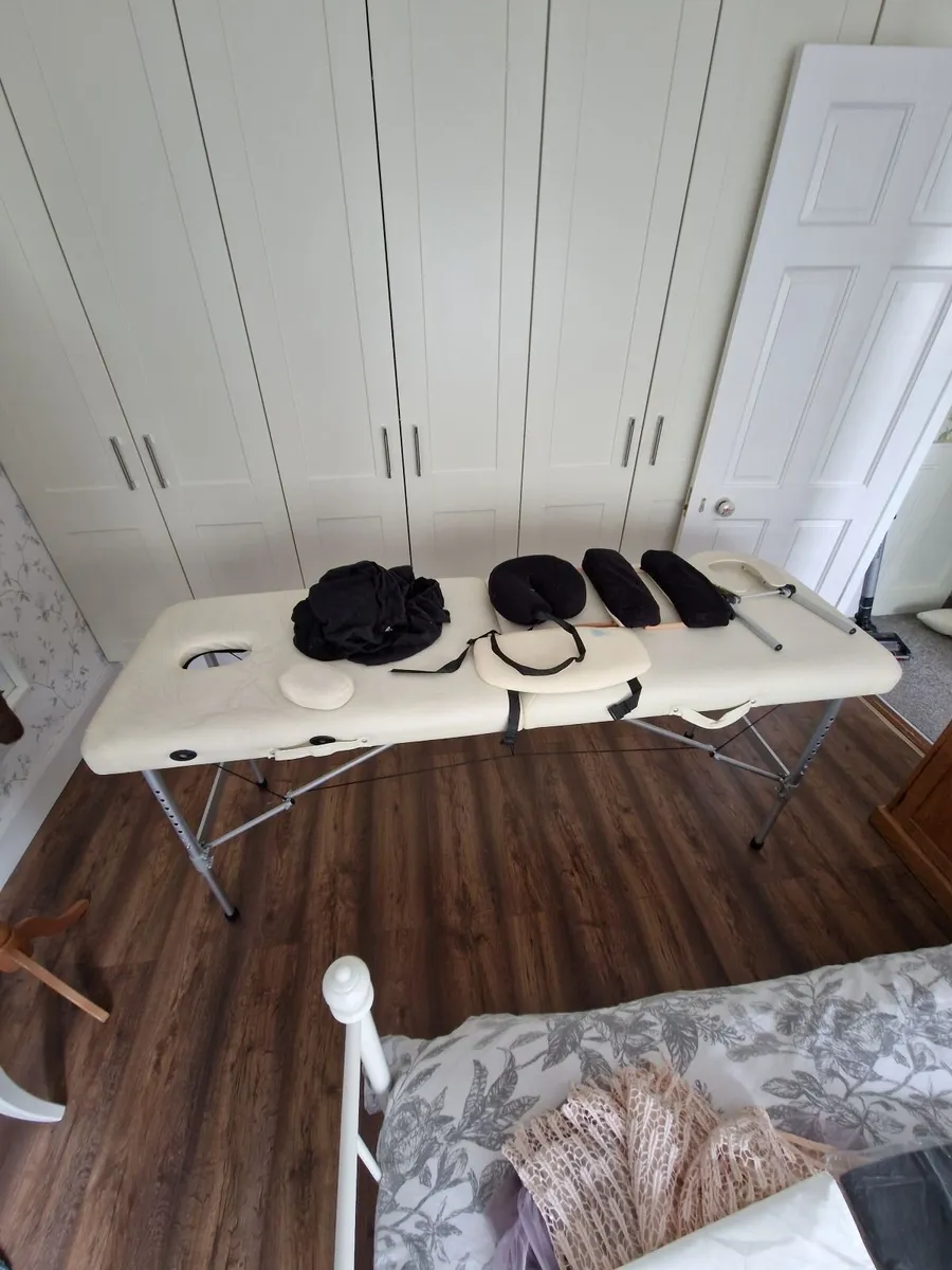 Folding massage bed - Image 2