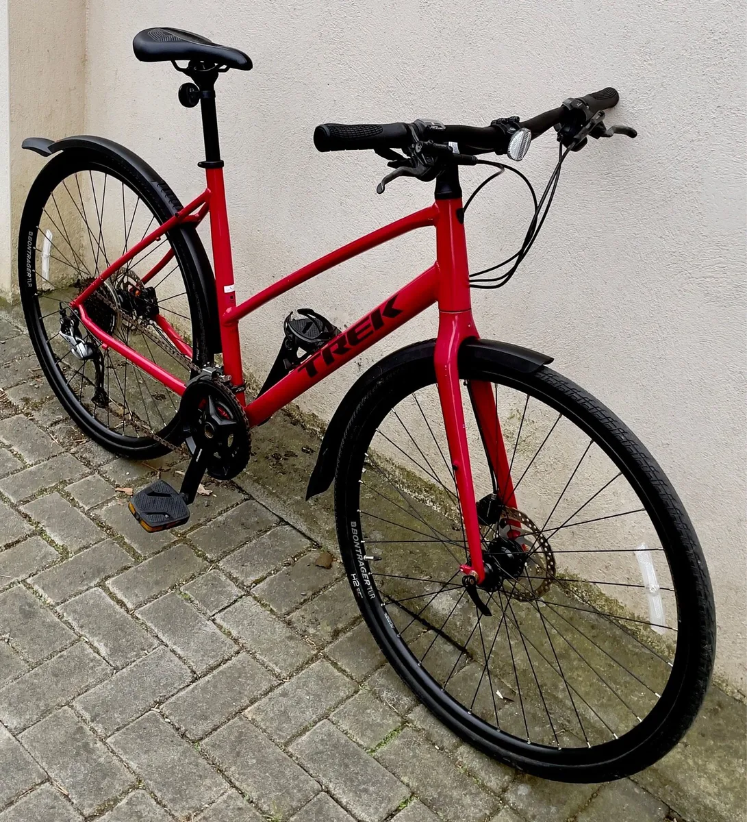Trek FX3 hybrid bike - Size L -Excellent Condition - Image 2