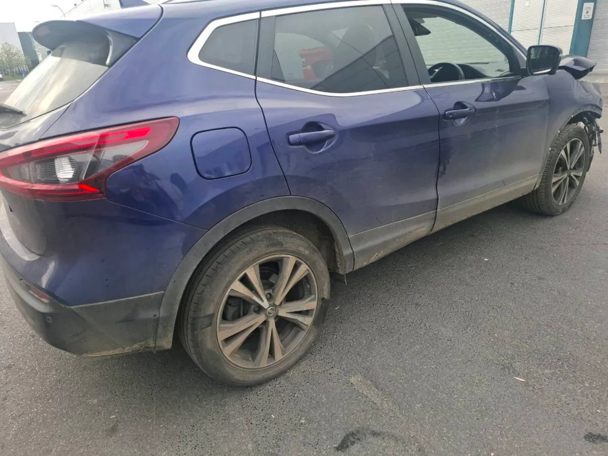 NISSAN QASHQAI 1.5 DIESEL - Image 4