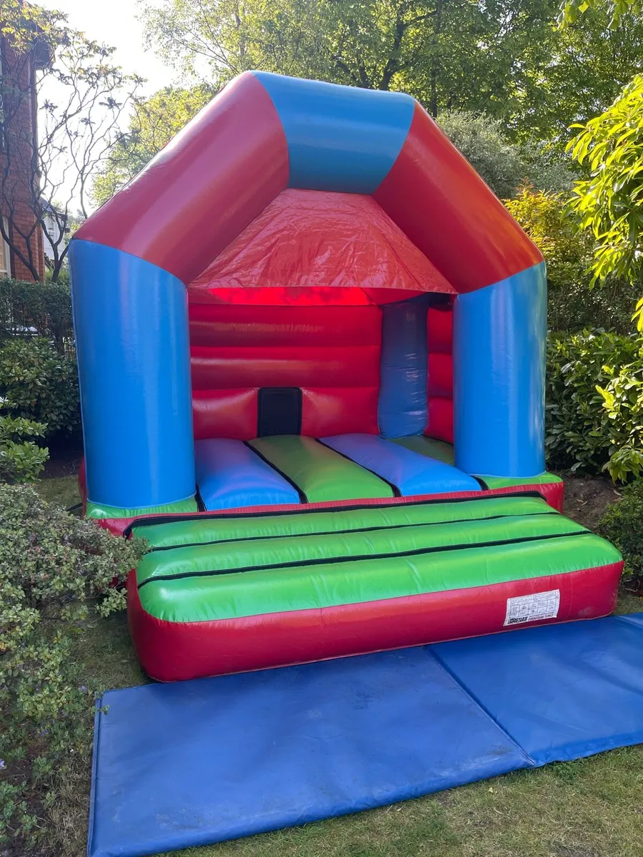 Bouncy Castle - Image 4