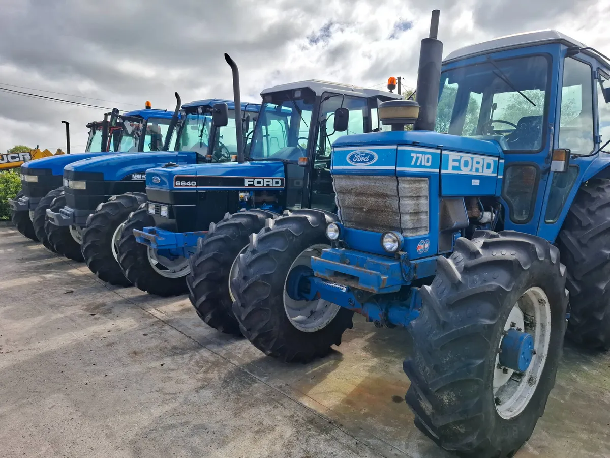 TRACTORS REQUIRED - Image 2