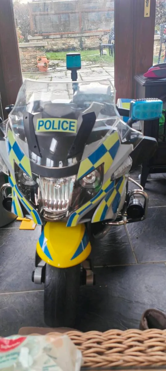 Children's police motor bike - Image 2