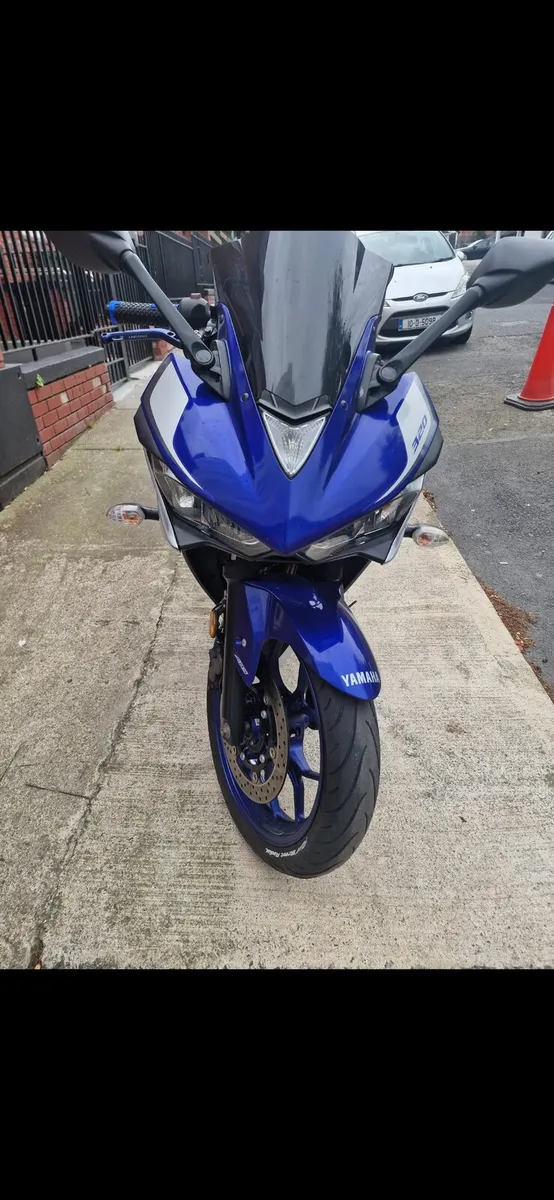 YAMAHA YZF R3 - Image 1