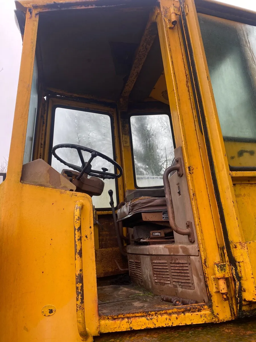 Loader - Image 4