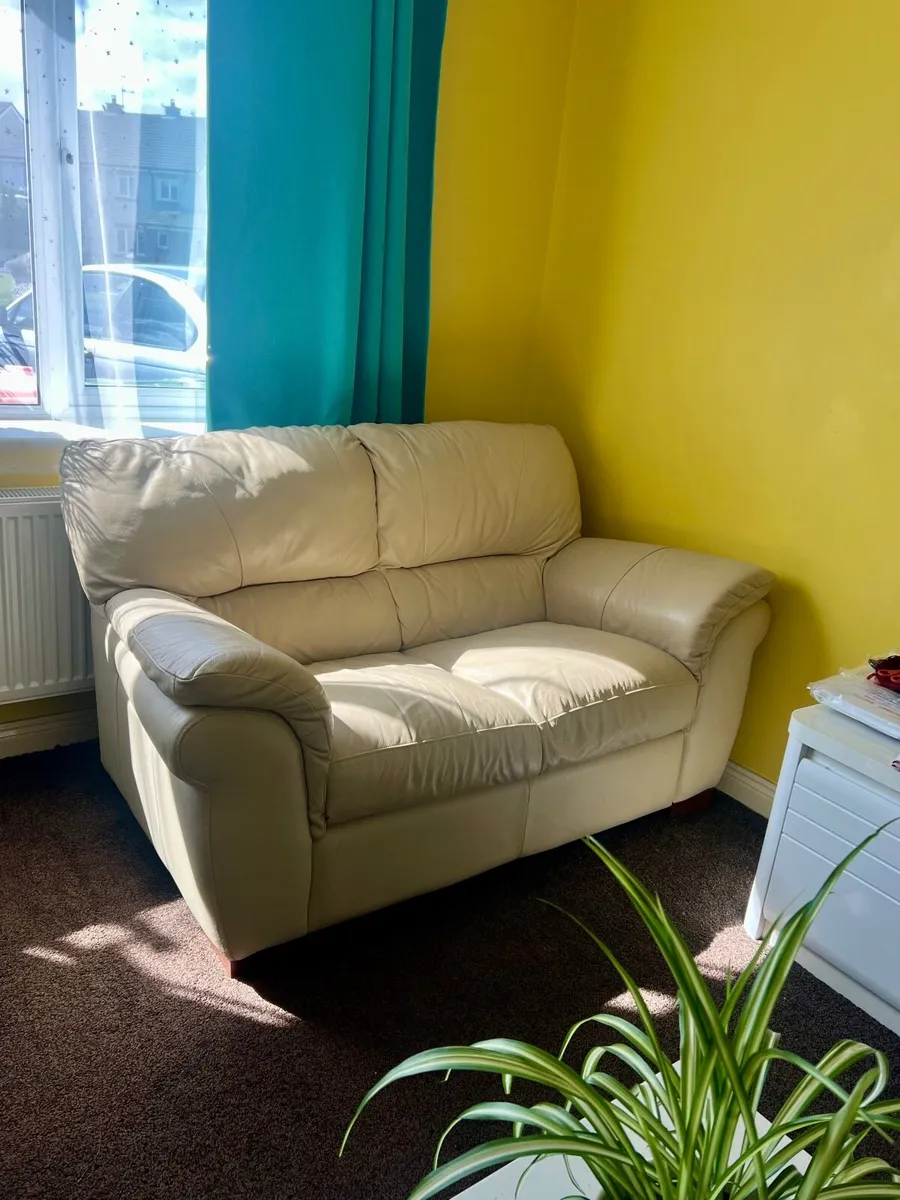 Genuine Leather 3+2 Couches - Image 2