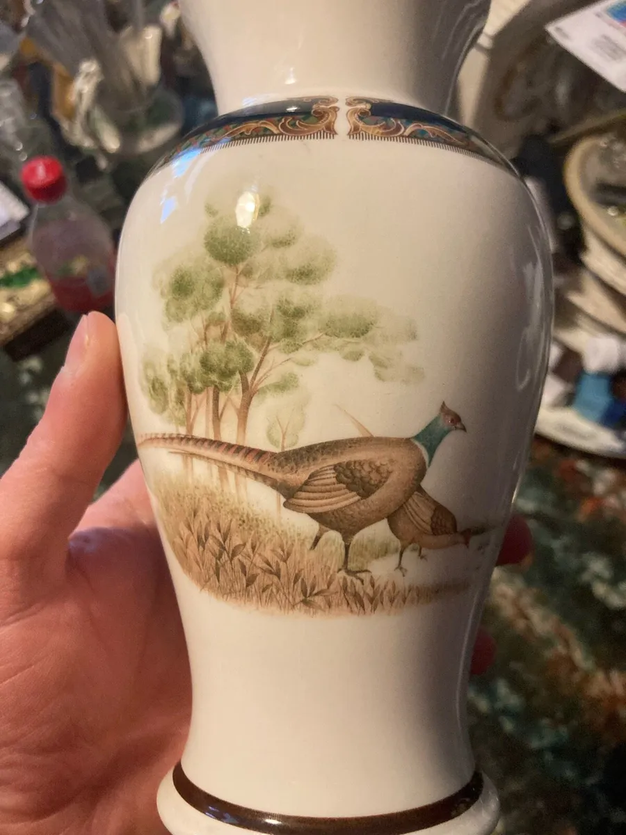Irish made vase free postage - Image 2