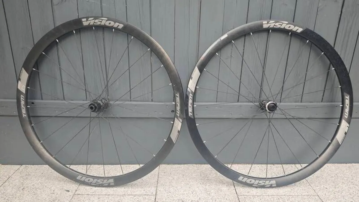 Vision Team 35 Wheelset - Image 1