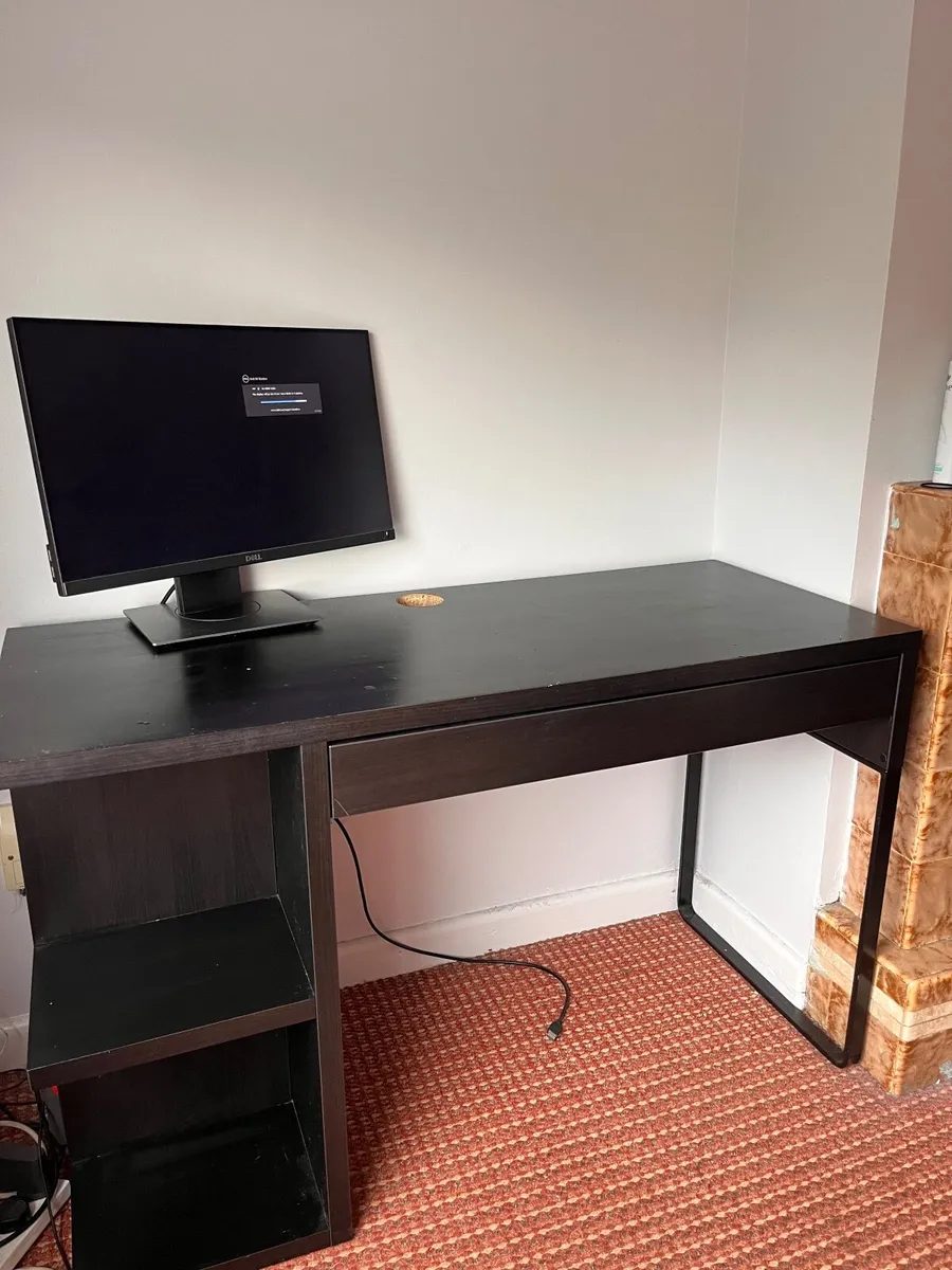 Study/Office Desk - Image 1