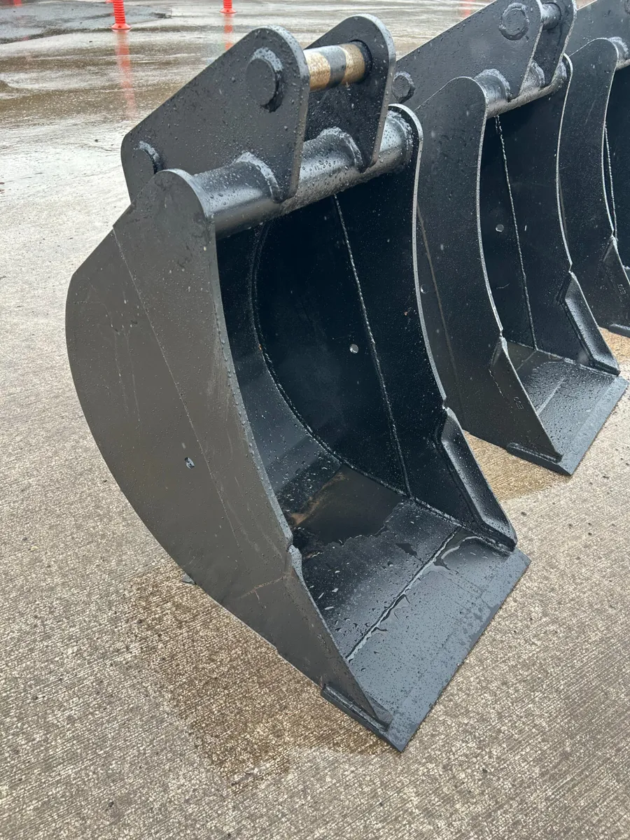 New TT 18' Buckets - Image 2