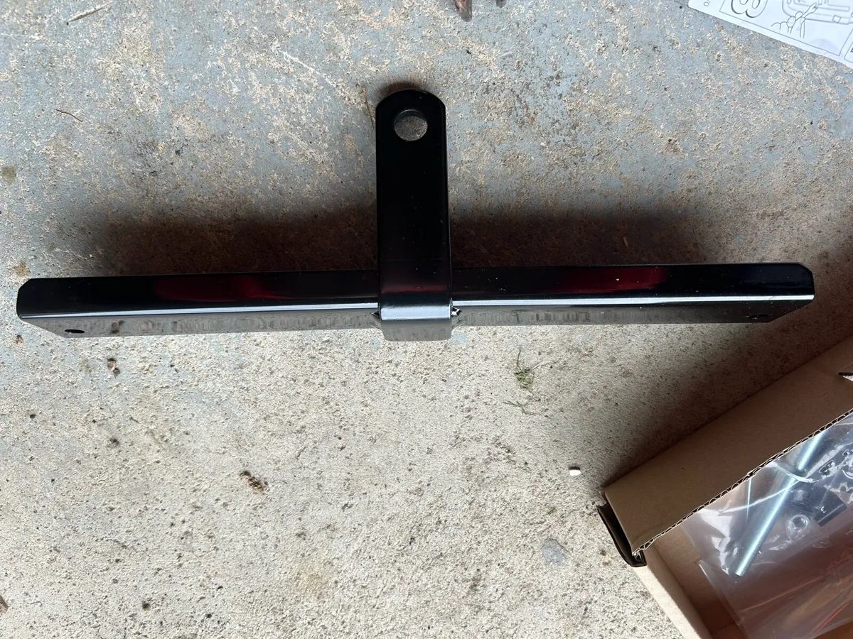 Castlegarden lawnmower hitch kit - Image 3