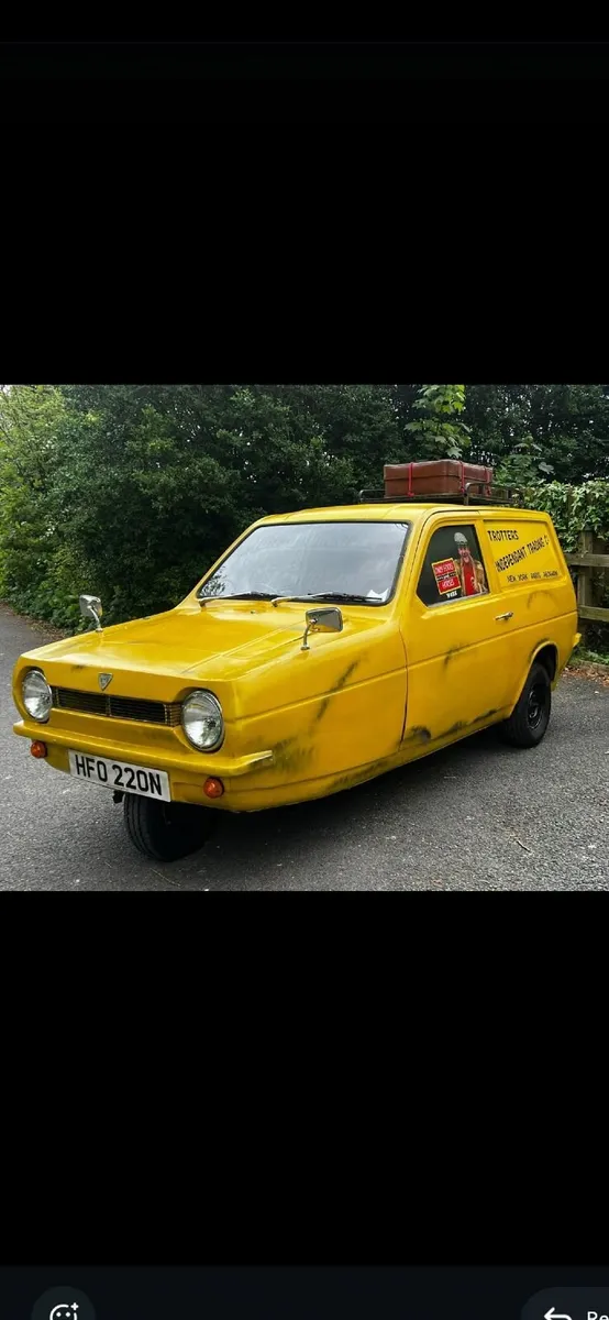 Vintage car - Image 2