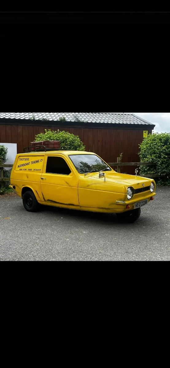Vintage car - Image 4