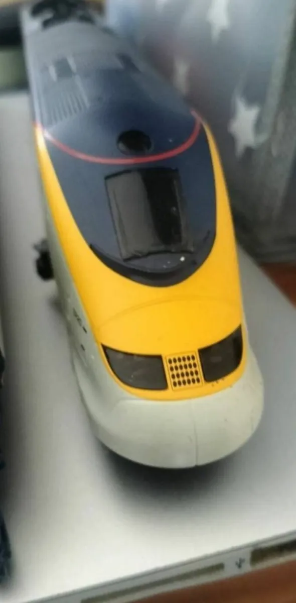 HORNBY TRAIN 00 GAUGE EUROSTR CLASS 2030 - Image 4